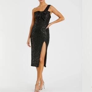 Mac Duggal Ieena Sequined One Shoulder Front Bow Dress in Black Size 4